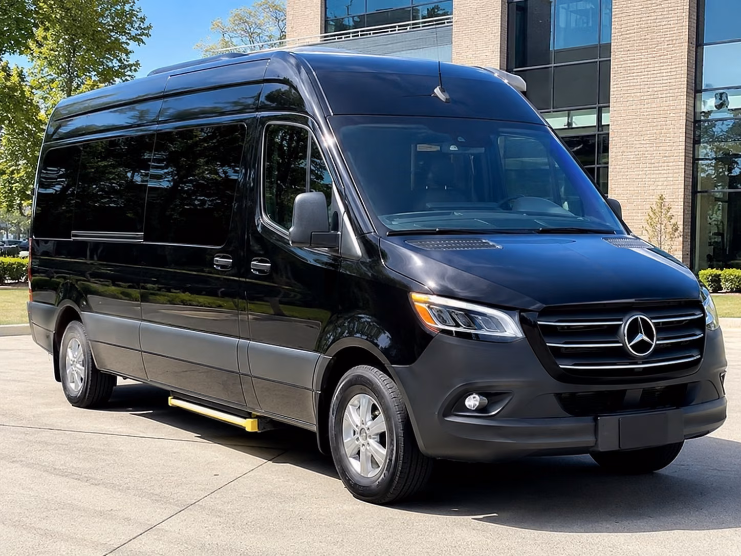 chattanooga hospital and campus shuttle bus rentals
